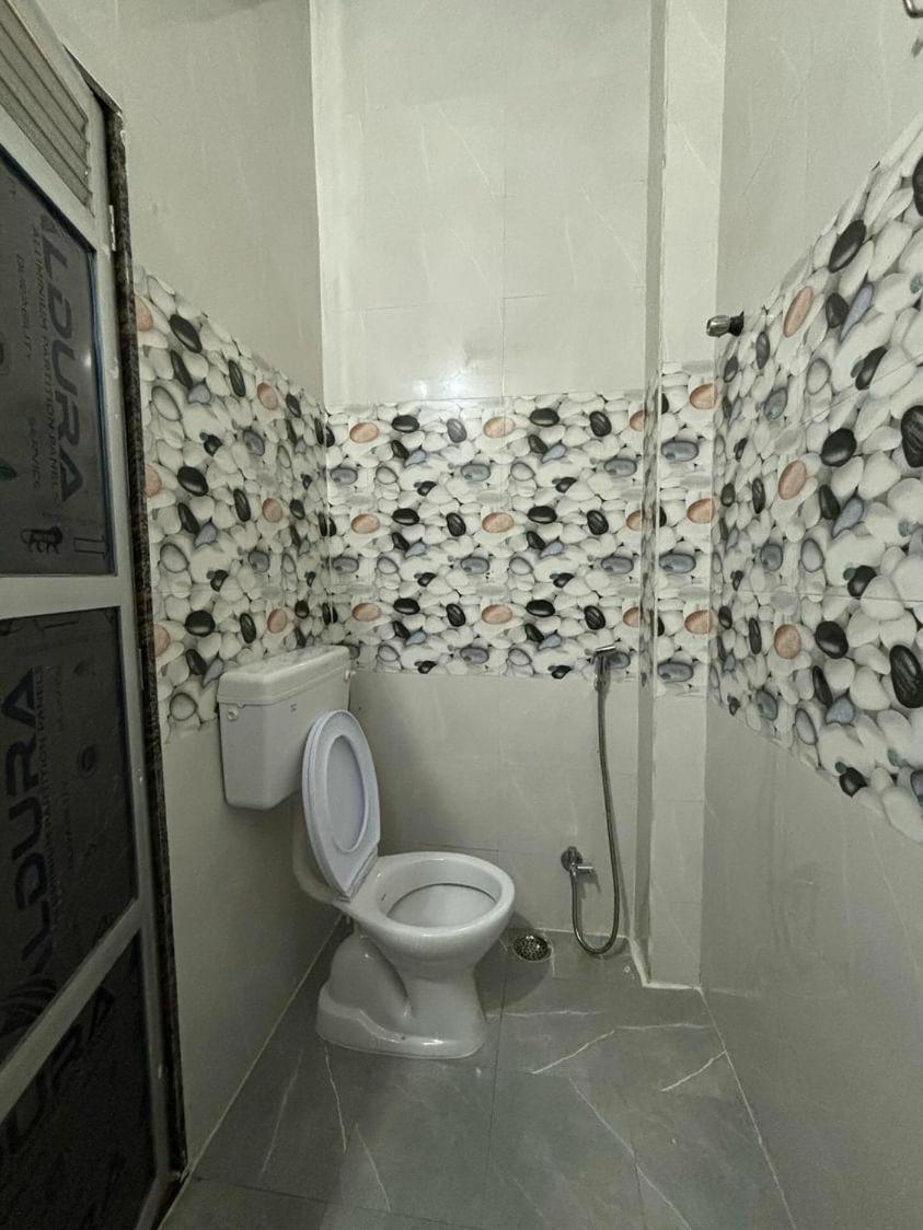 Madhuri Guest House Βαρανάσι Εξωτερικό φωτογραφία